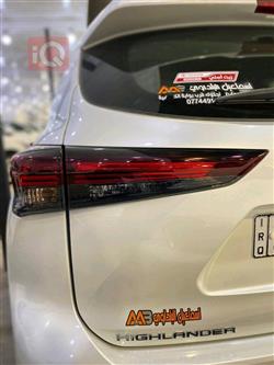 تۆیۆتا هایلاندەر